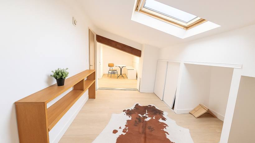 Appartement quartier Maison Carree 3eme etage