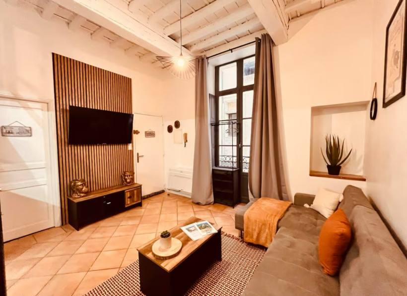 APPARTEMENT CENTRE